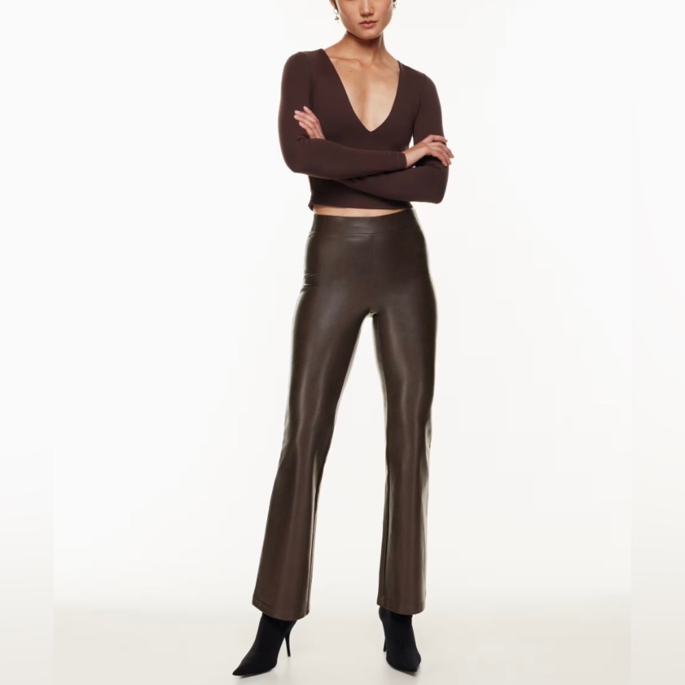 Aritzia Babaton Brown High Rise Flare Leg Vegan Leather Pants Women’s S Grunge